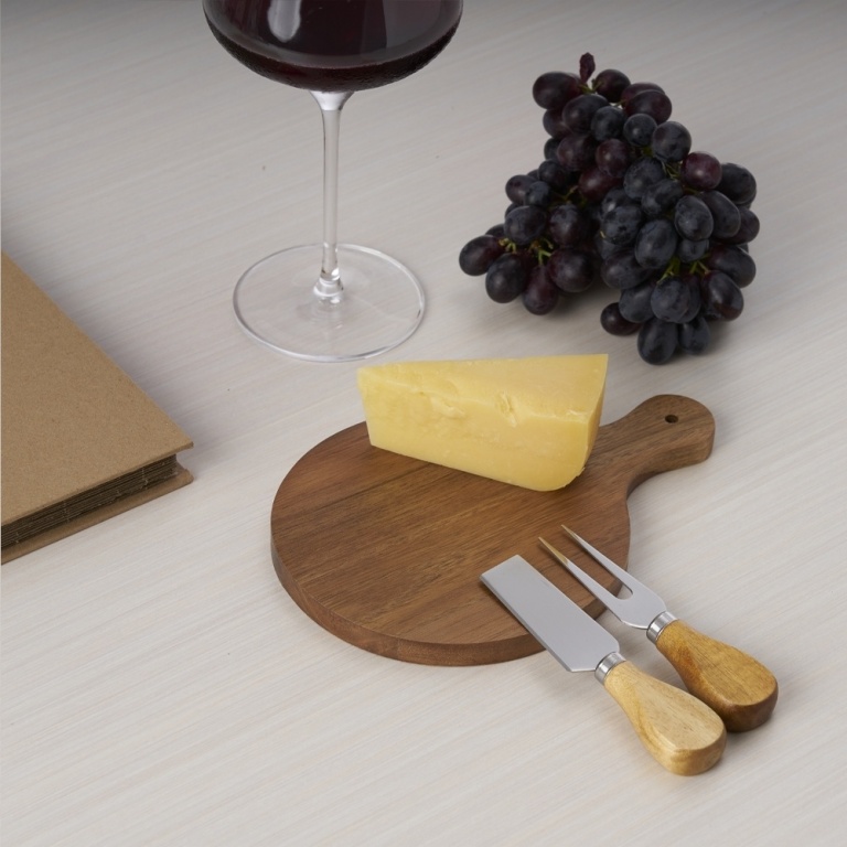 brinde kit queijo com tabua madeira personalizado laser-3